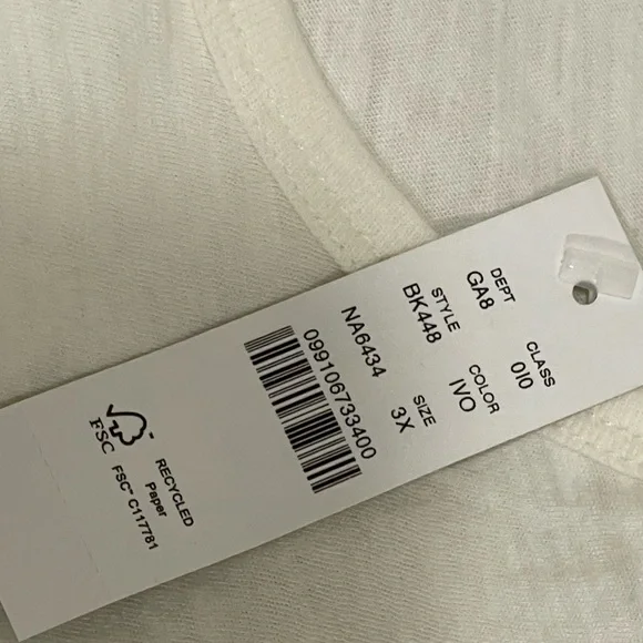 Jcrew NWT graphic tee hundred percent cotton size 3X runs Small - Picture 6 of 8